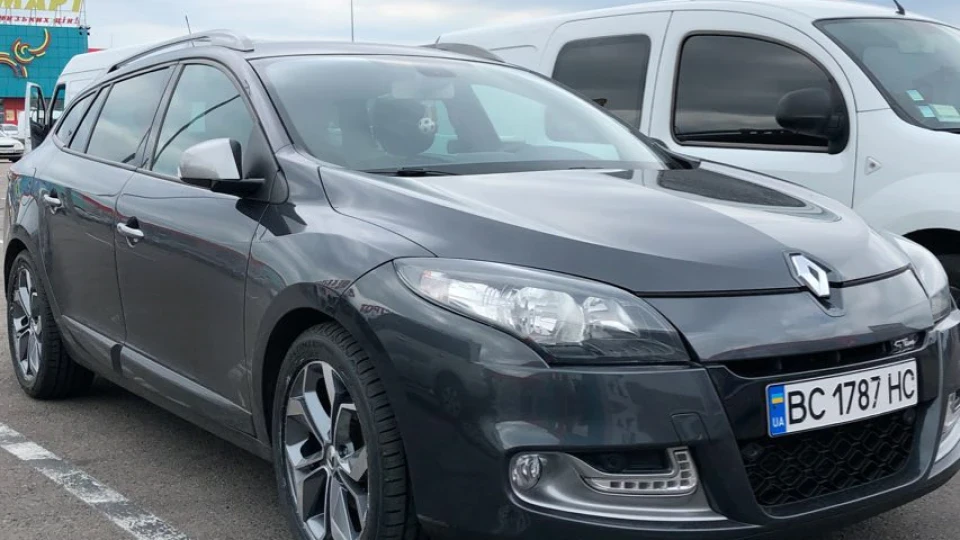 Renault Megane Gt line SilverStone 2