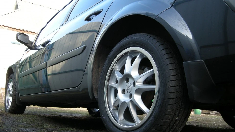 Renault Megane II- B66 СЕРЕ ЗАТМІННЯ 5