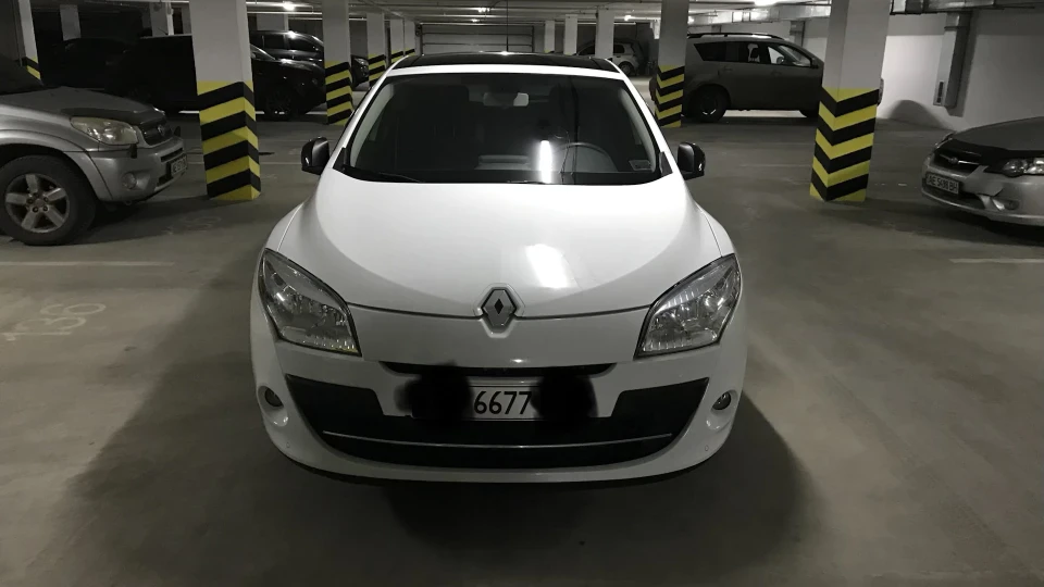 Renault Megane III 1,5 DCI BOSE Rocket 5