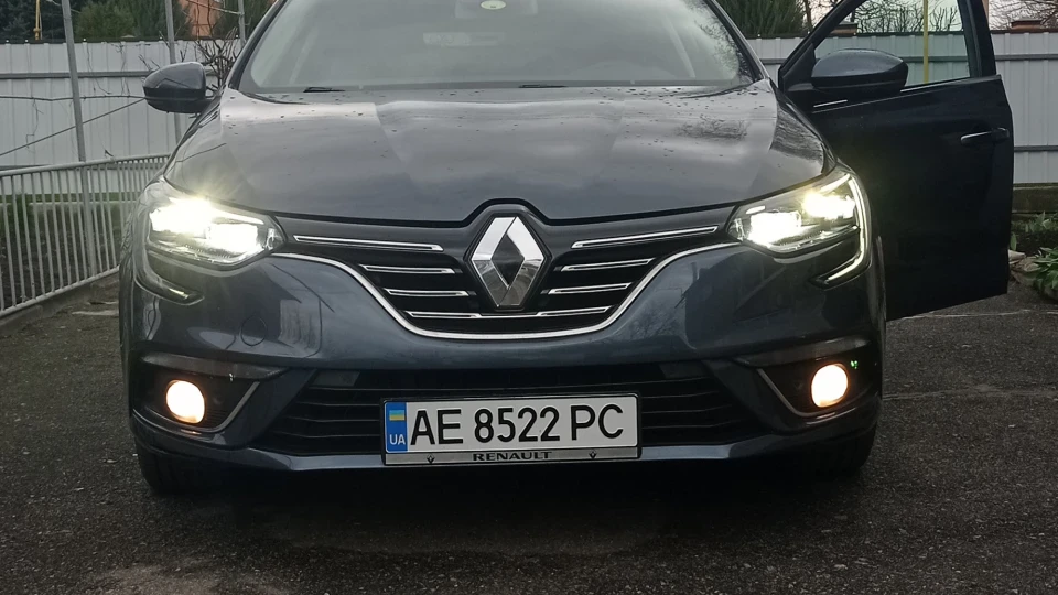 Renault Megane Комплектація Intense 2