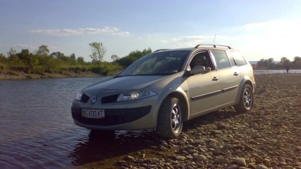 Renault Megane Ошпарений 4