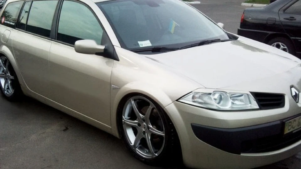 Renault Megane Ошпарений 5
