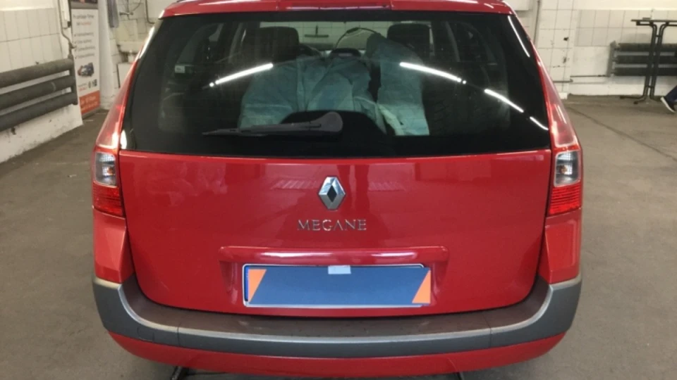 Renault Megane перша 2