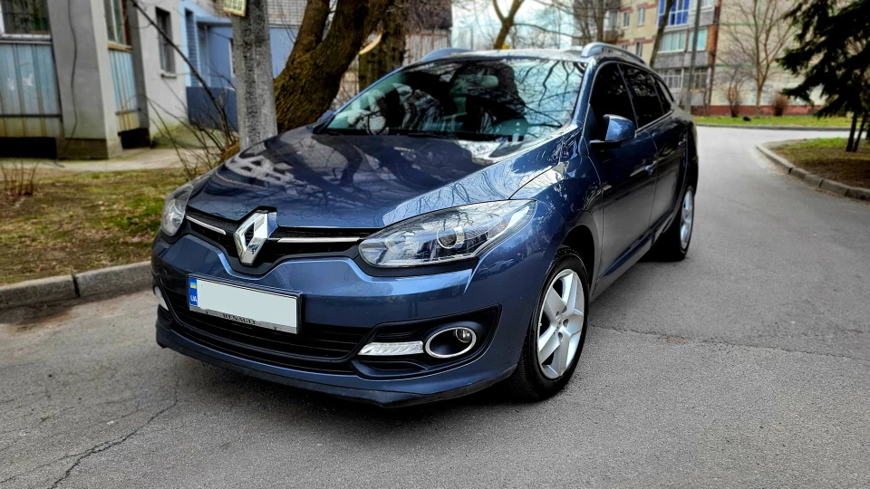 Renault Megane Писюша 4