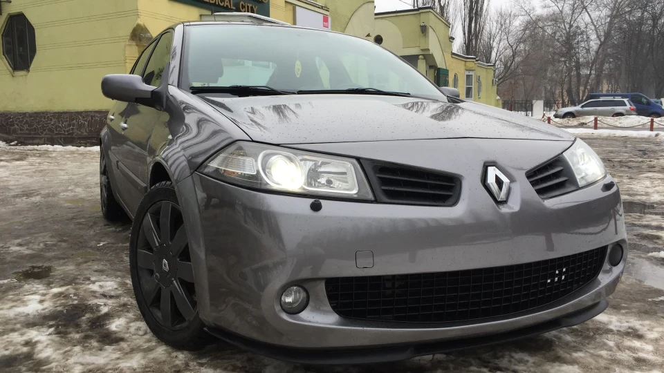 Renault Megane RS Sedan 3