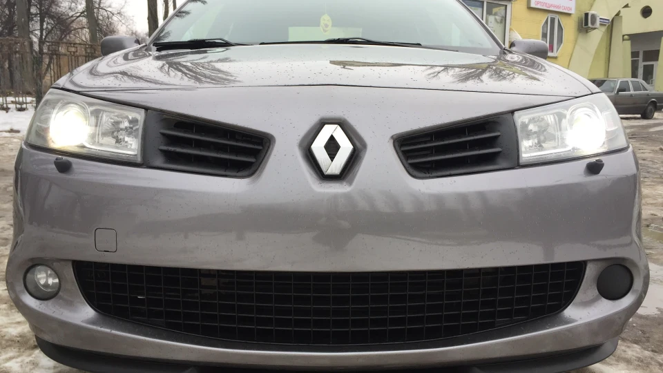 Renault Megane RS Sedan 4
