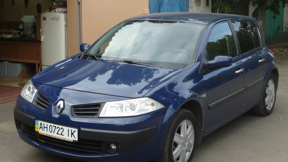 Renault Megane Сині Сутінки 3