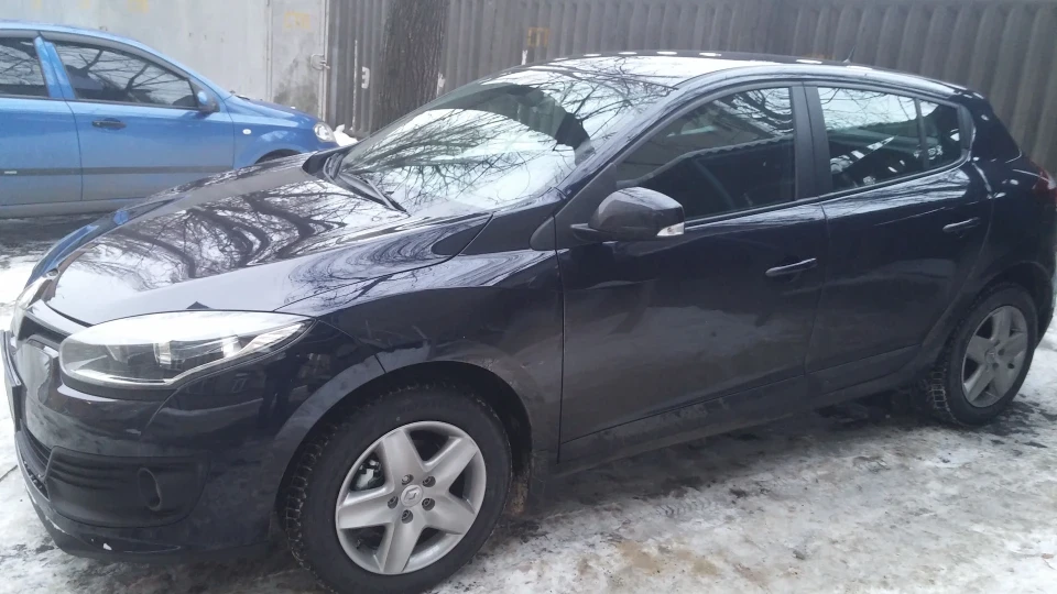 Renault Megane сутінковий синій 2