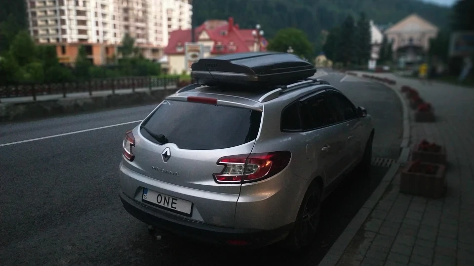 Renault Megane ~ Surfer, Bose, 130hp 4