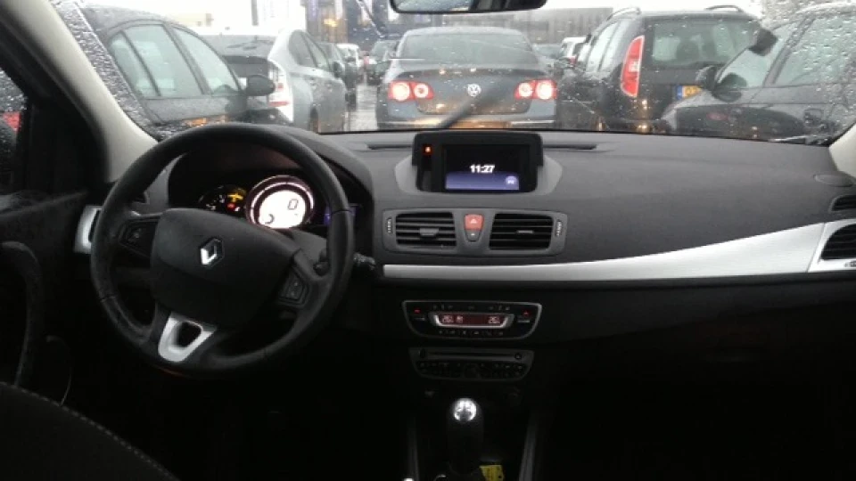Renault Megane White Dci GrandTour 2