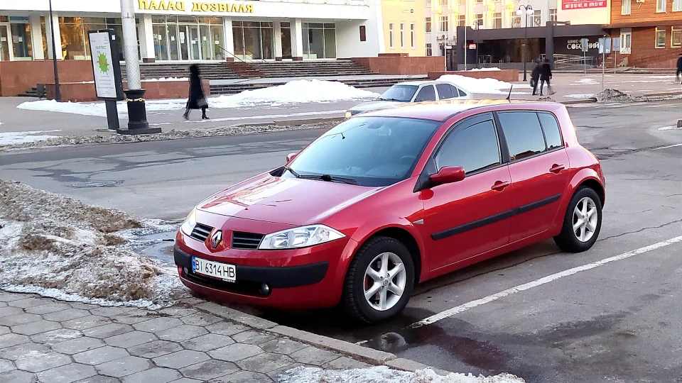 Renault Megane Хотілося 2.0 турбо але... 4