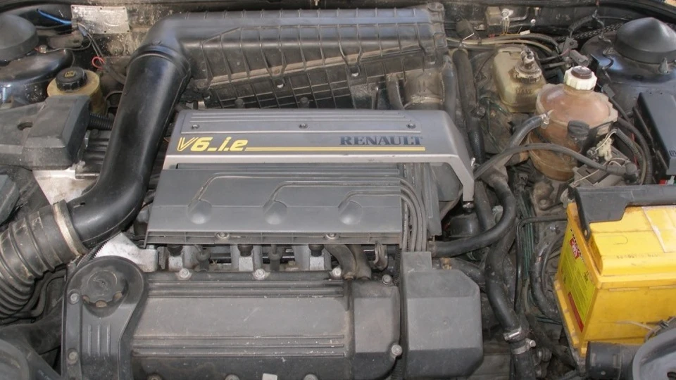 Renault Safrane 3,0 v6 rxe 2