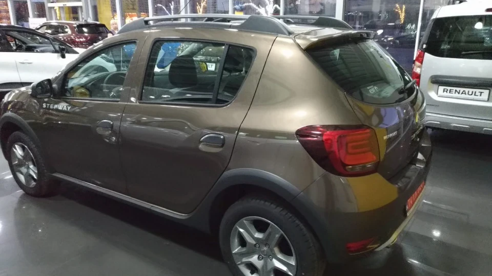 Renault Sandero Stepway Alice Іриска Romania