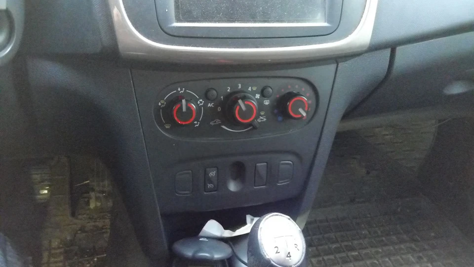Renault Sandero 5