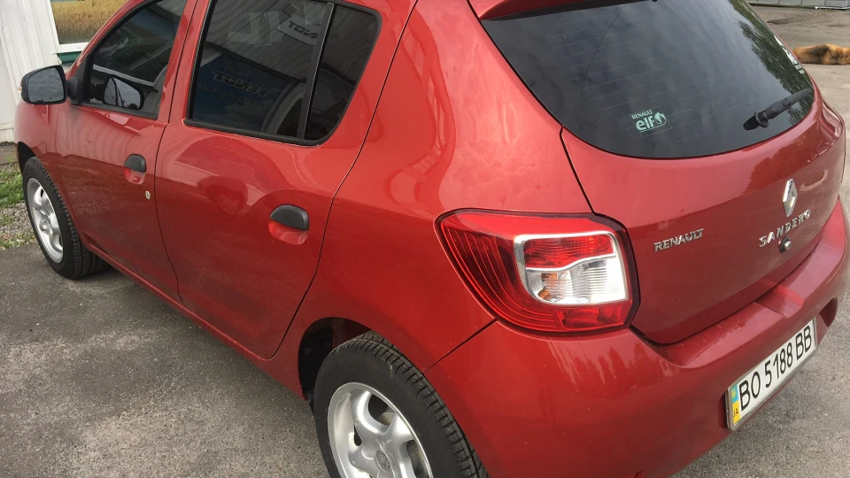 Renault Sandero 5