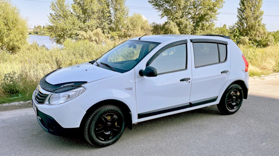 Renault Sandero "Concorde"