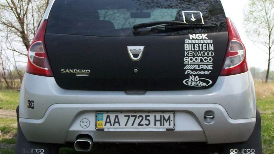 Renault Sandero Дашка 1.4 ЧІП =) 2