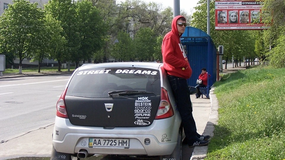 Renault Sandero Дашка 1.4 ЧІП =) 3