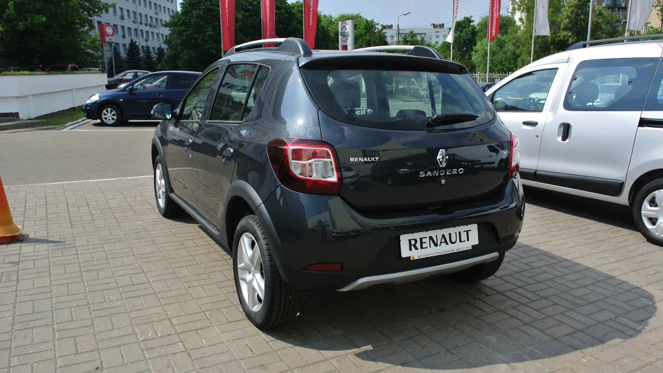 Renault Sandero Stepway 1.5 dci 3
