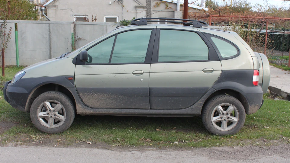 Renault Scenic RX4