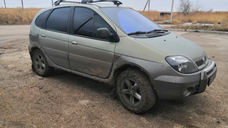 Renault Scenic RX4 2L. 140ЛС ОЛИВКА 3