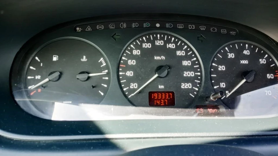 Renault Scenic 1.4 бензин, поляк 4