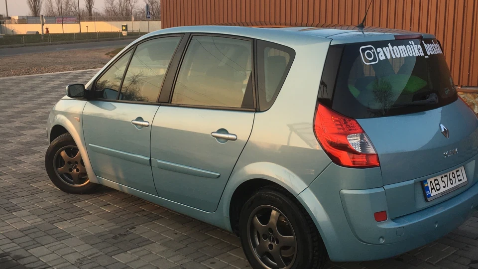 Renault Scenic 1,5 dci (panorama) 4
