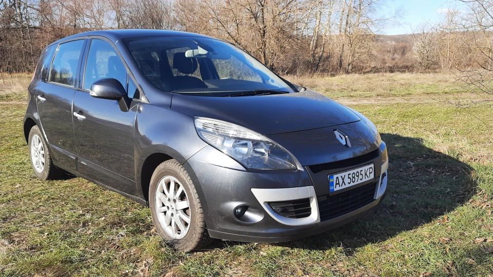 Renault Scenic 1,5 dci 2