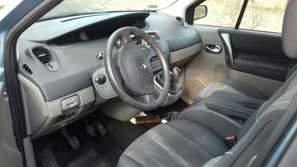 Renault Scenic 1,5 dci 2