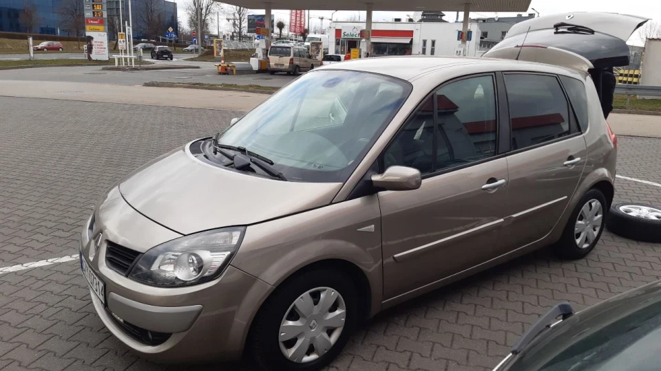 Renault Scenic 1.5dci 732 продан 2
