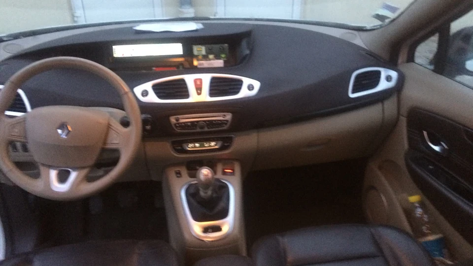 Renault Scenic 1.9 dci 130hp 5