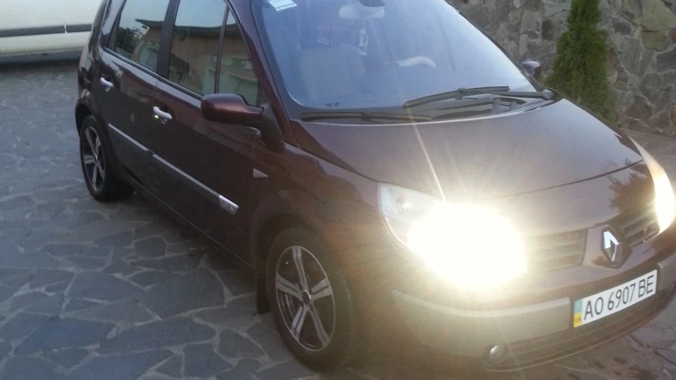 Renault Scenic 2.0 16V 2