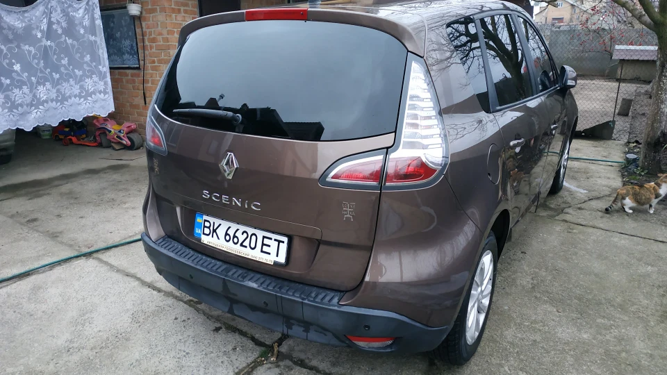 Renault Scenic 2.0 CVT by Roomer 3