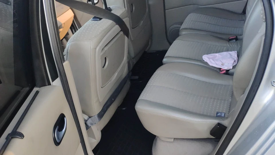Renault Scenic 2.0 срібло 2