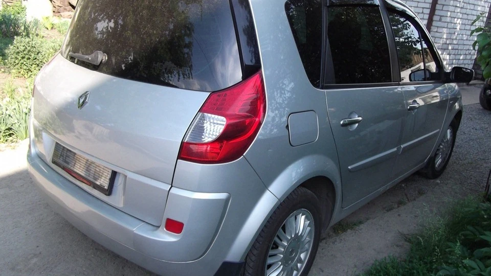 Renault Scenic 2.0/16V 2