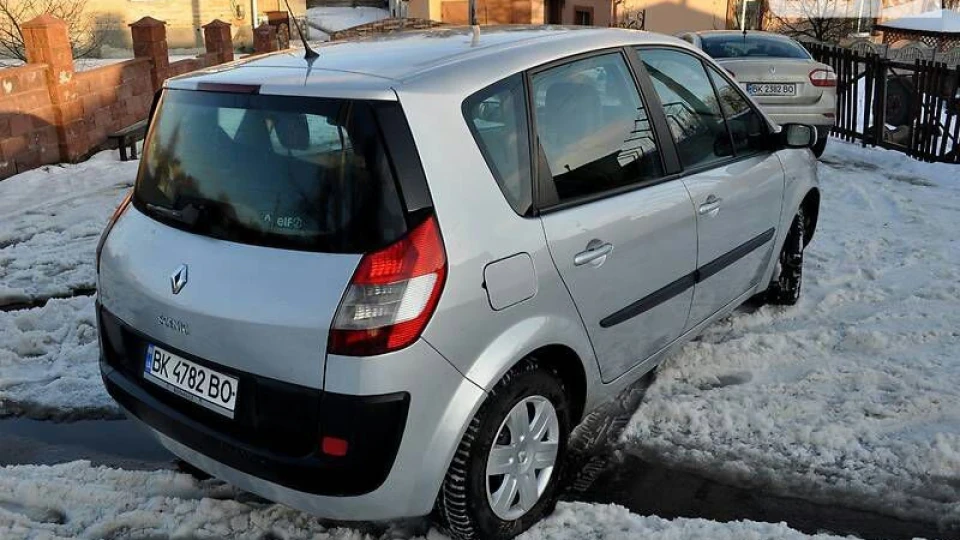 Renault Scenic 78 Kw 6ти ступка 3