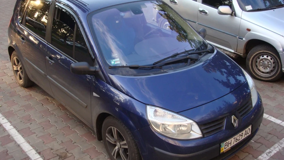 Renault Scenic Бегемотик 4