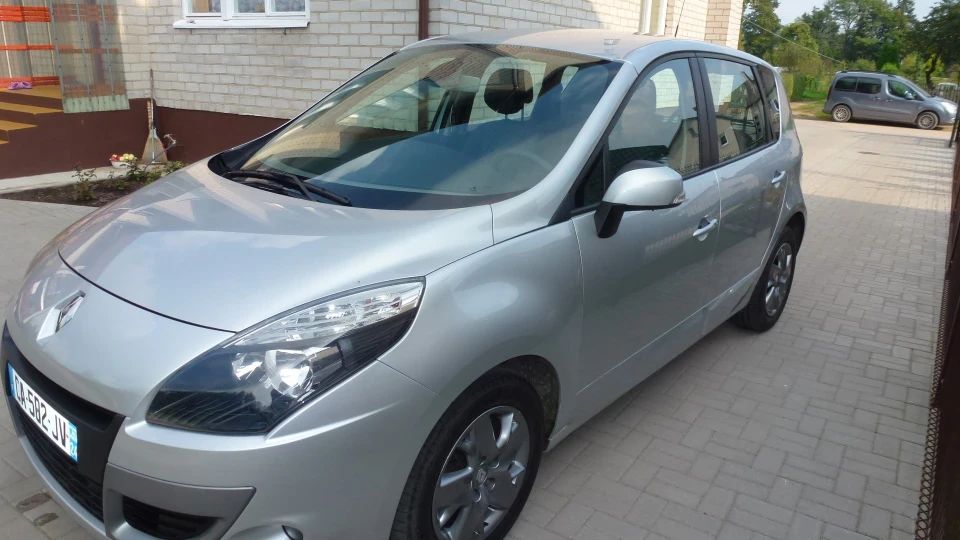 Renault Scenic EDC 3