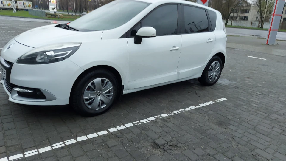 Renault Scenic Ікластий 3