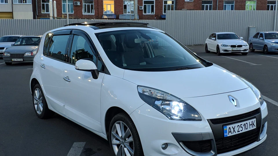 Renault Scenic Panorama+led+climat 2