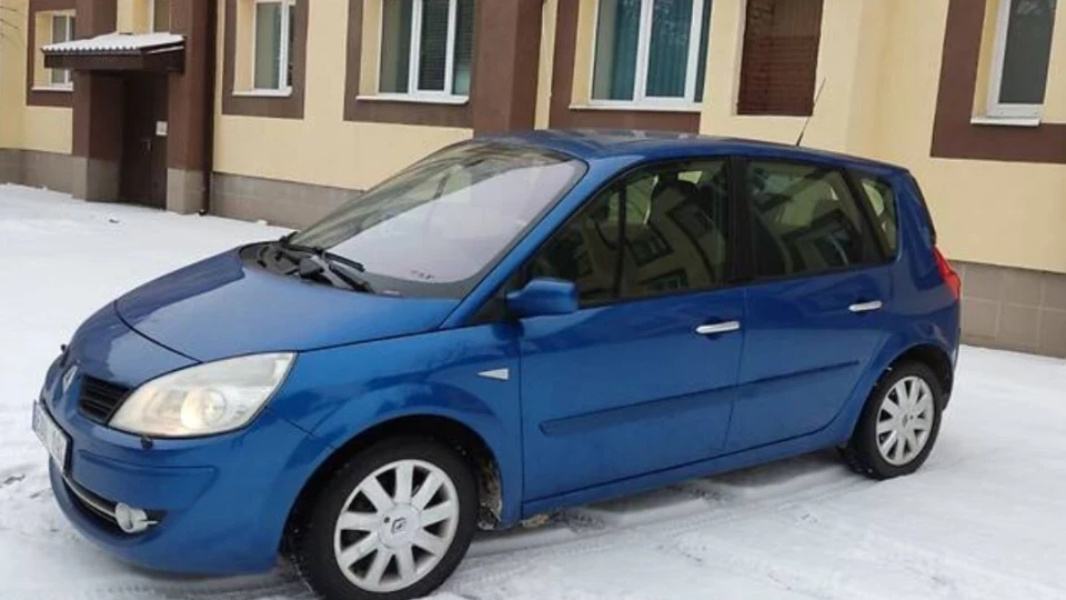 Renault Scenic Славний малий