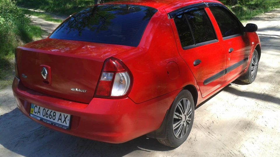 Renault Symbol 4