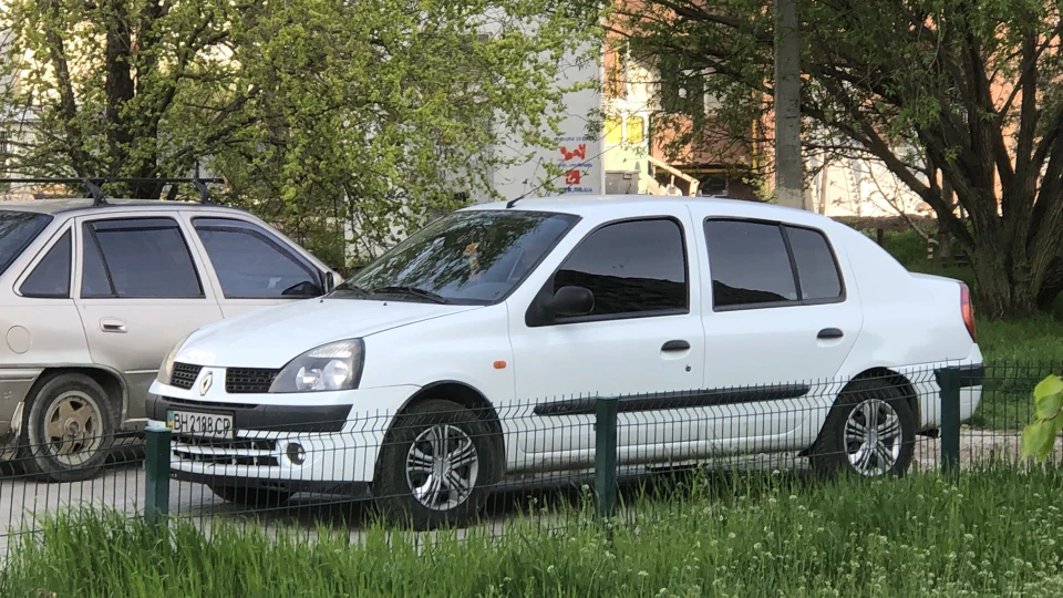 Renault Symbol 2