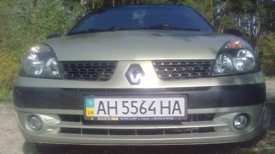 Renault Symbol 5