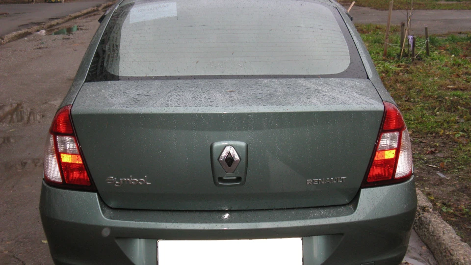 Renault Symbol 4