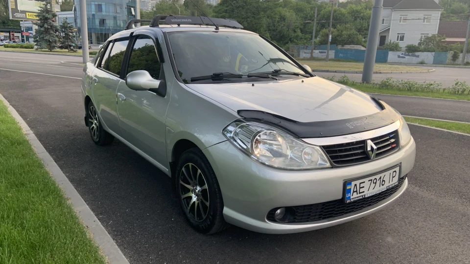 Renault Symbol 1.4 (8 клоп.) 4