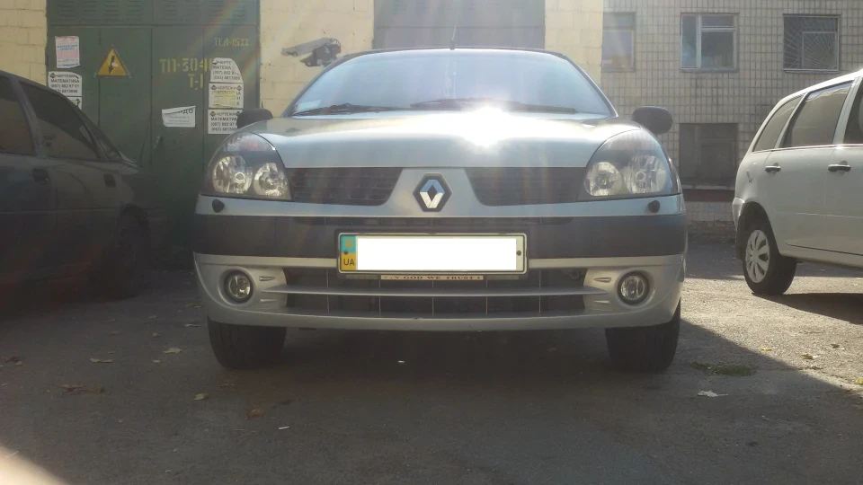 Renault Symbol 1,4 8кл. 3