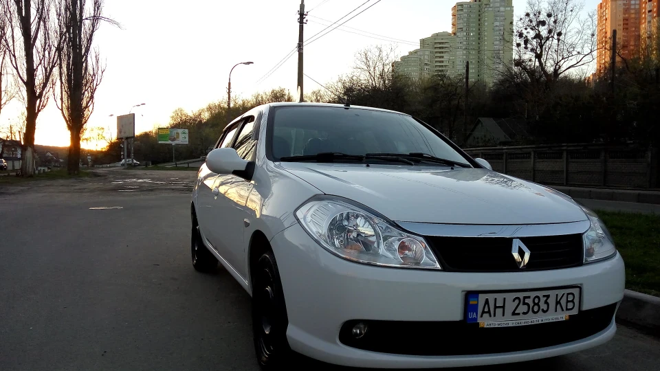 Renault Symbol Білка