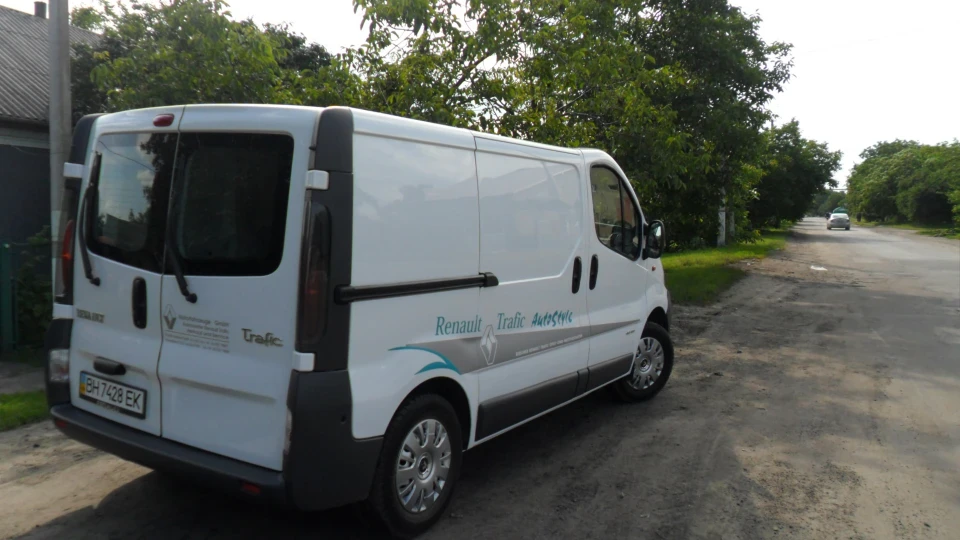 Renault Trafic 4