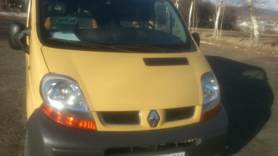 Renault Trafic 4